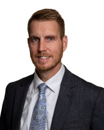 Mortgage Originator Eric Olsen Portrait Into Camera 2025